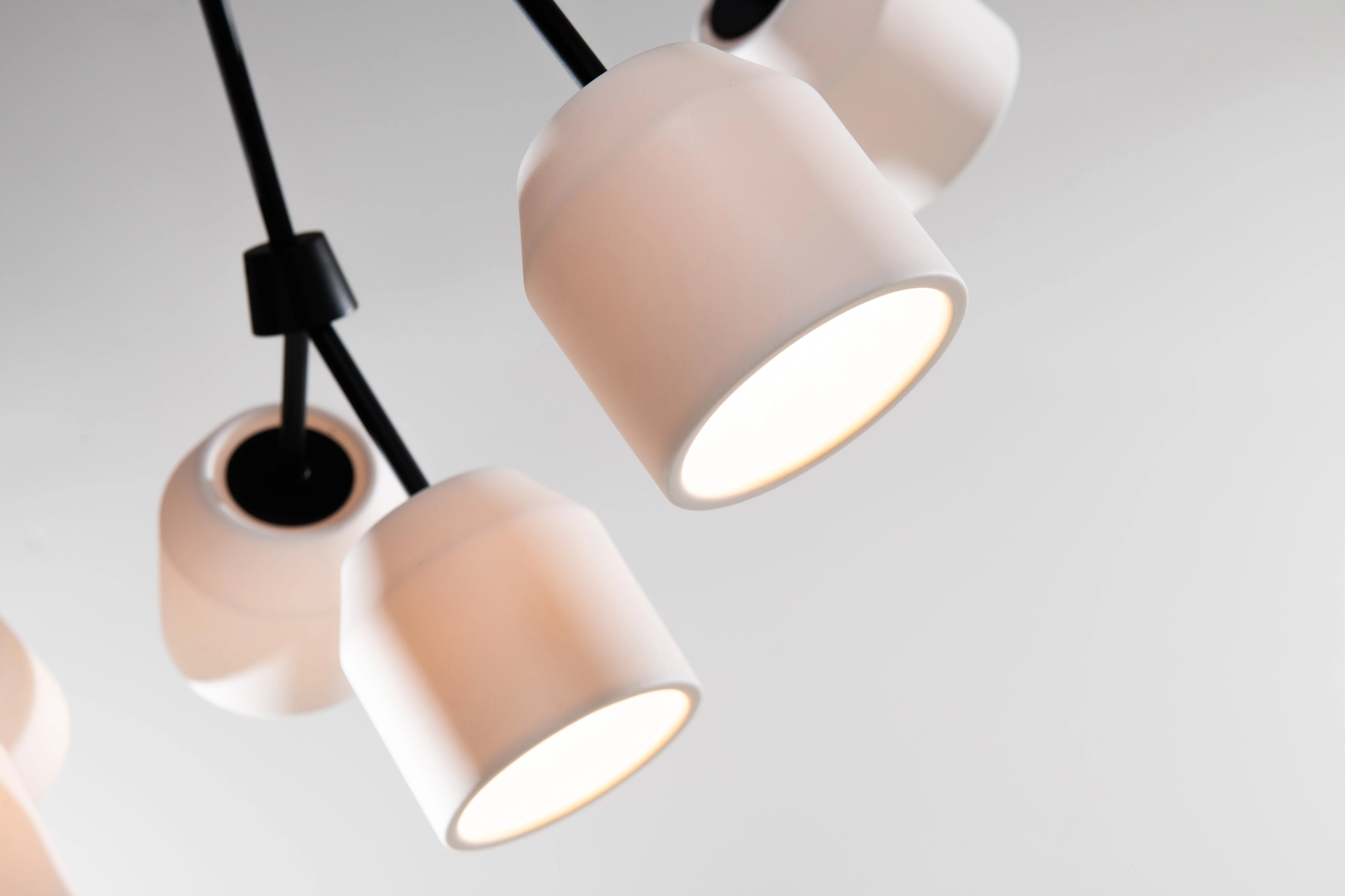 Maison Ceramic Cluster Chandelier - Image 4