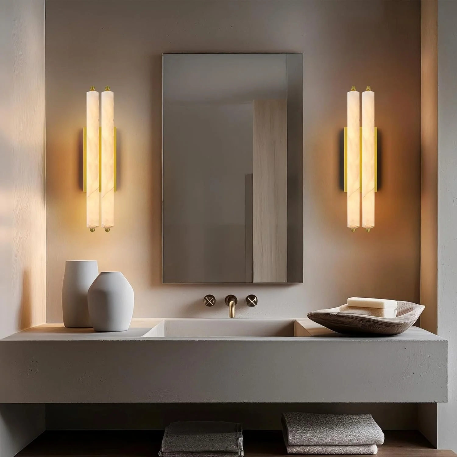 Elegant Alabaster Handcrafted Wall Sconce - Image 17