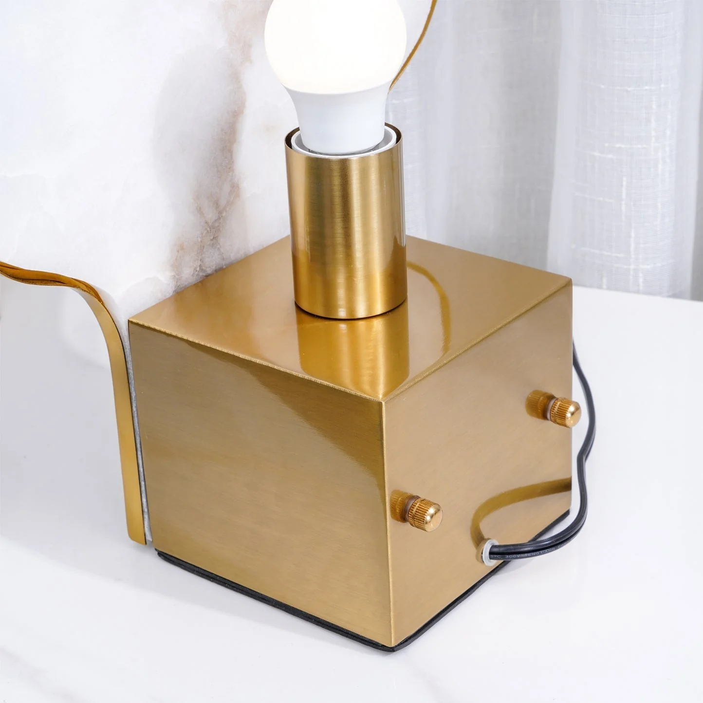 Modern Alabaster And Brass Table Lamp - Image 2