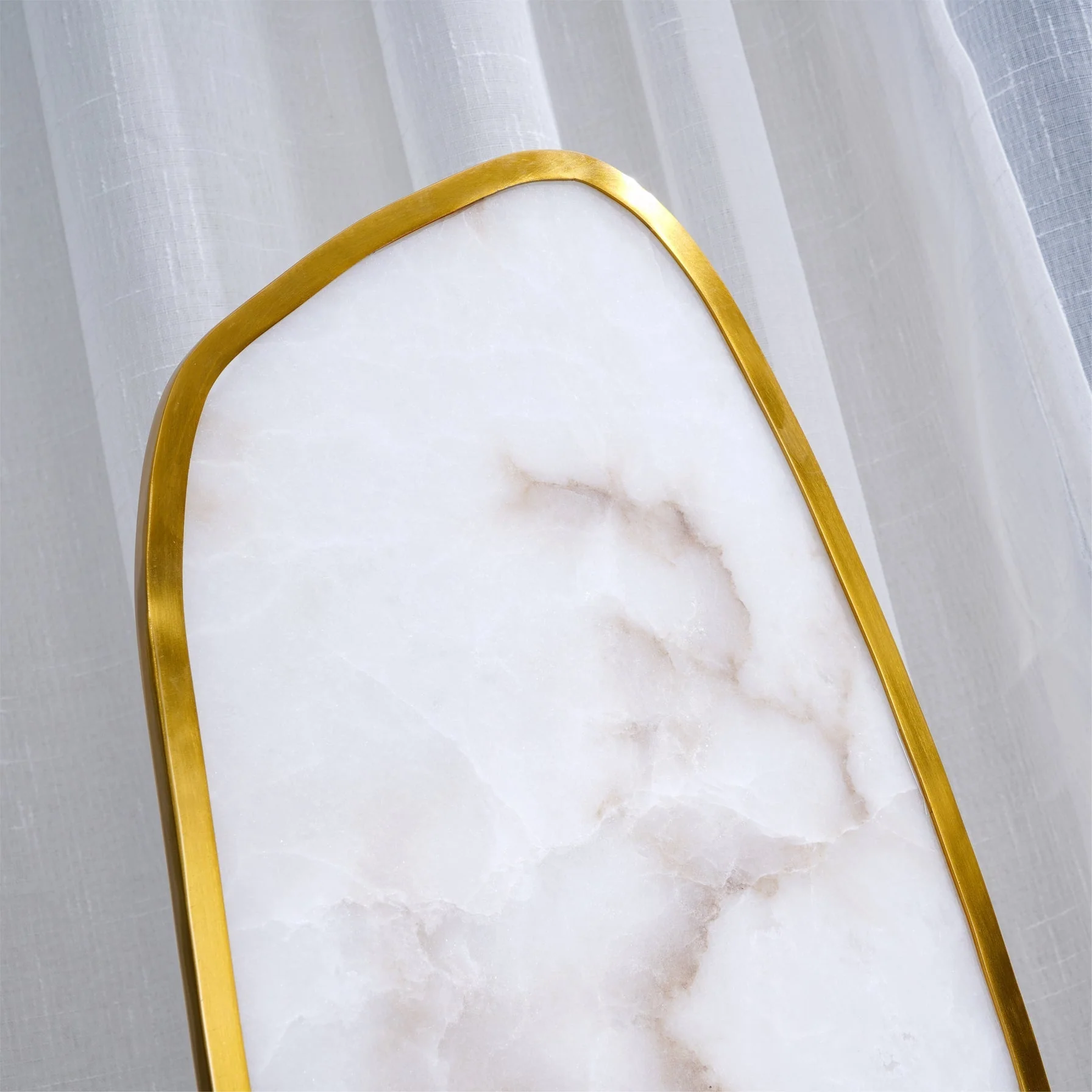 Modern Alabaster And Brass Table Lamp - Image 4