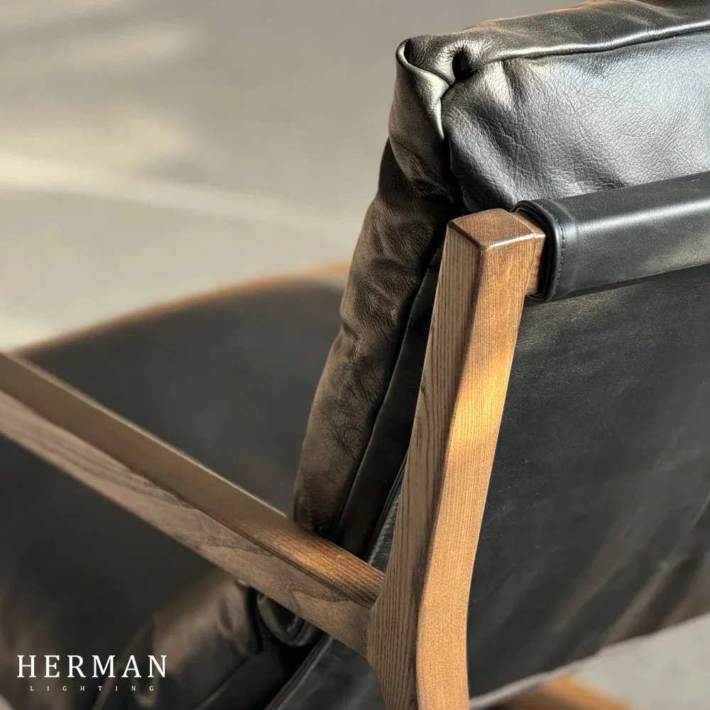 Mosey Luxe Chair - Image 4