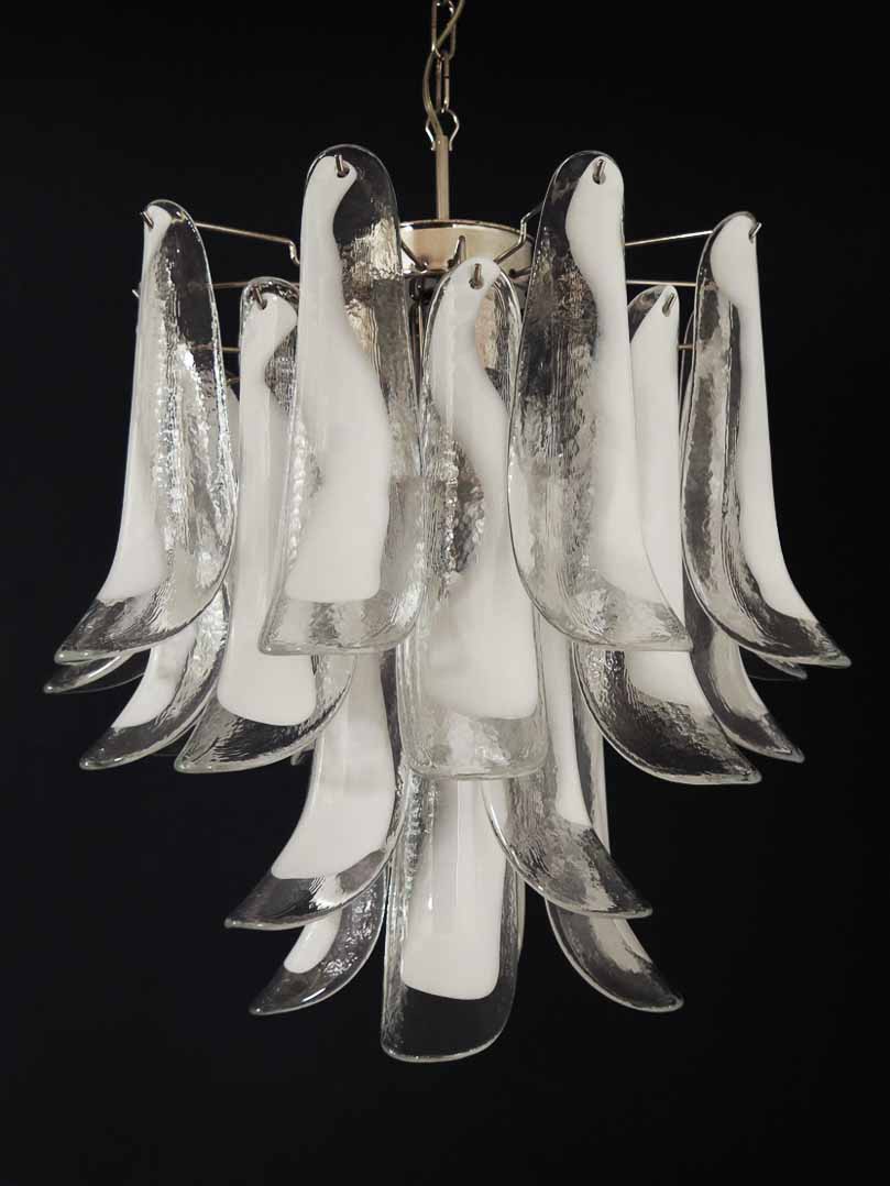 Murano Chandelier – 26 petals – White - Image 8