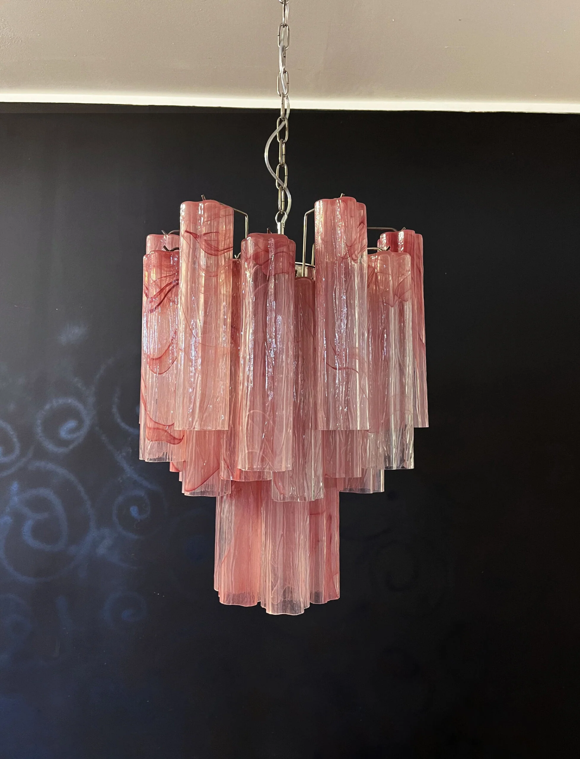 Murano Chandelier – 30 tubes – Alabaster Pink - Image 4