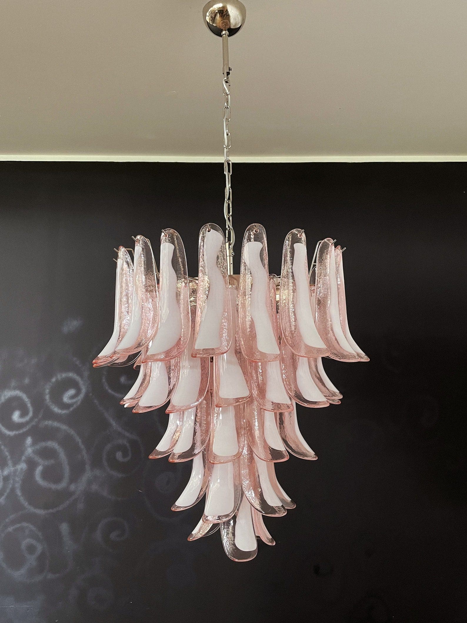 Murano Chandelier – 52 petals – Pink - Image 14
