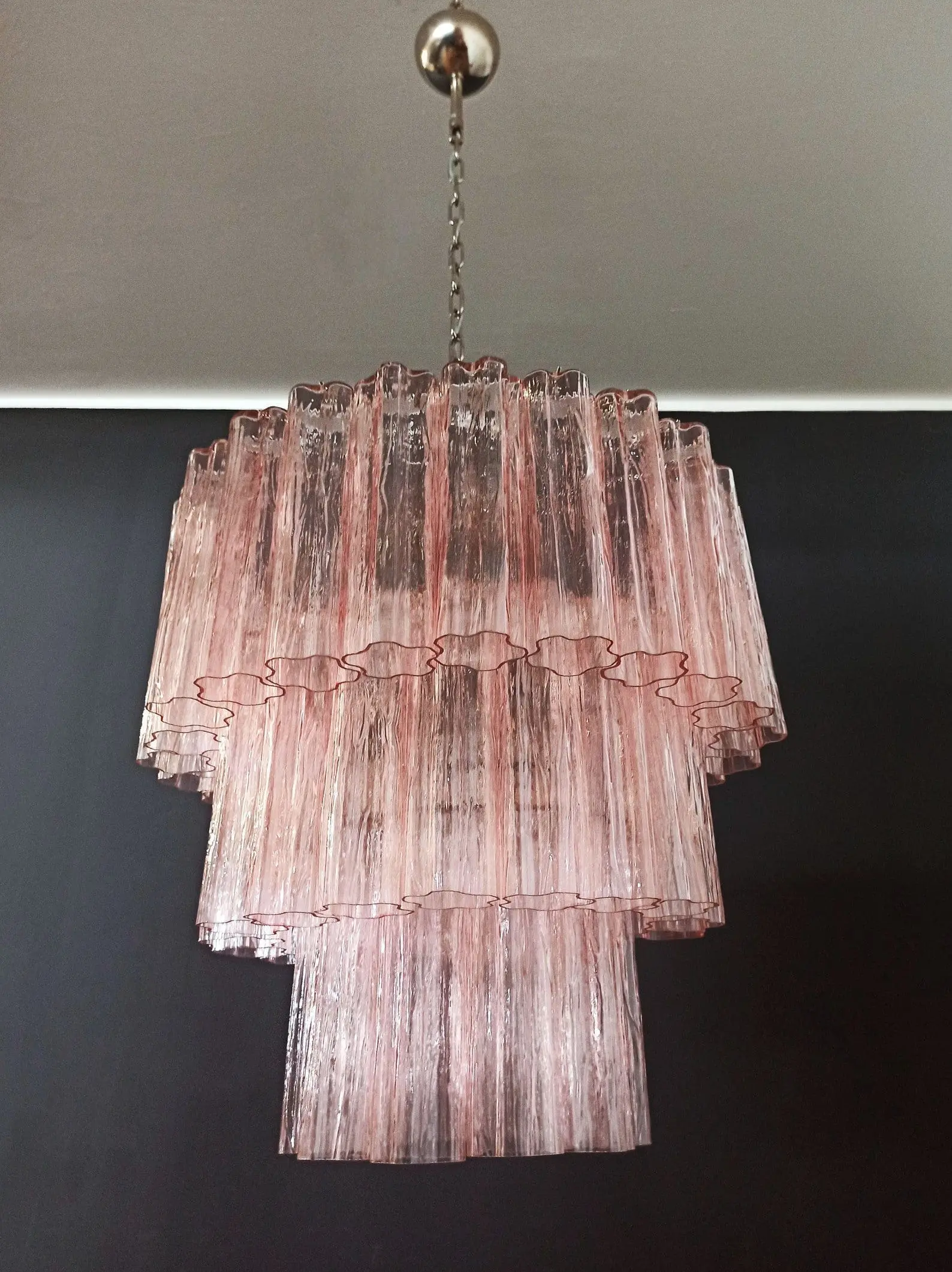 Murano Chandelier – 52 tubes – Pink - Image 3