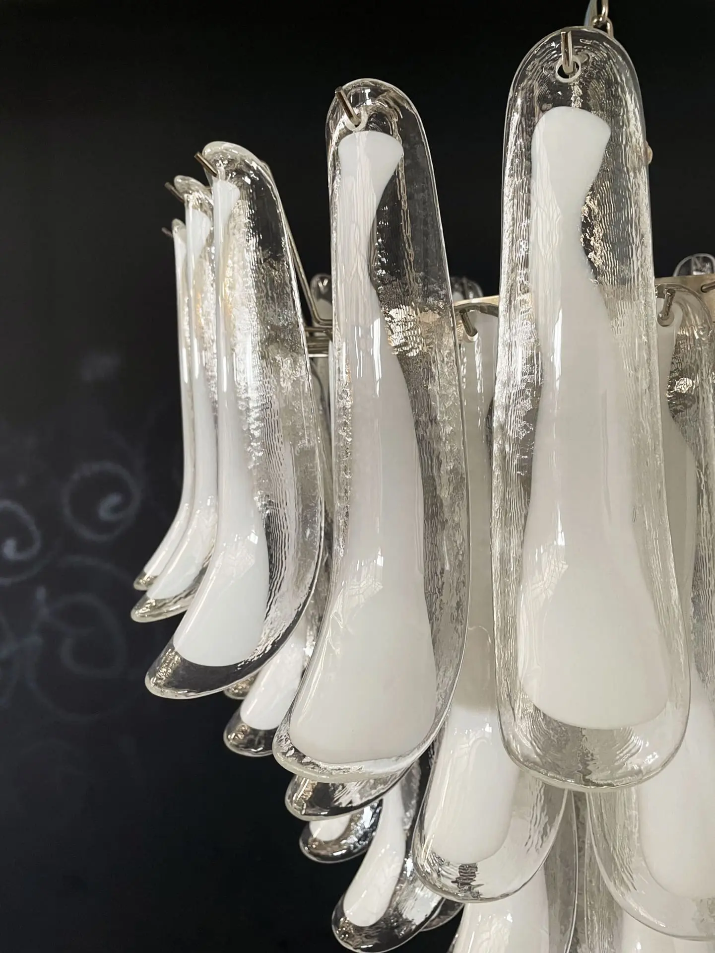 Murano Chandelier – 75 petals – Transparent - Image 8