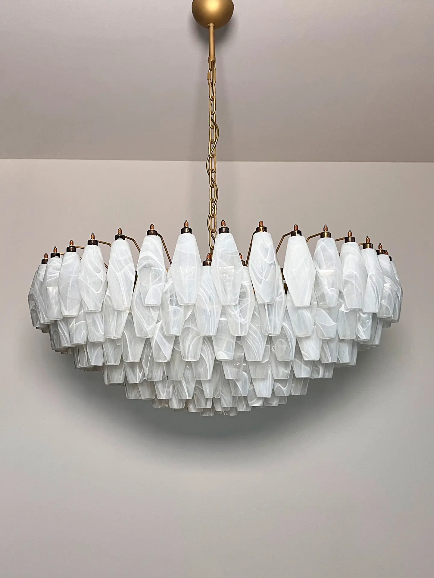 Murano Chandelier – Poliedri – 185 glass – White Alabaster - Image 12