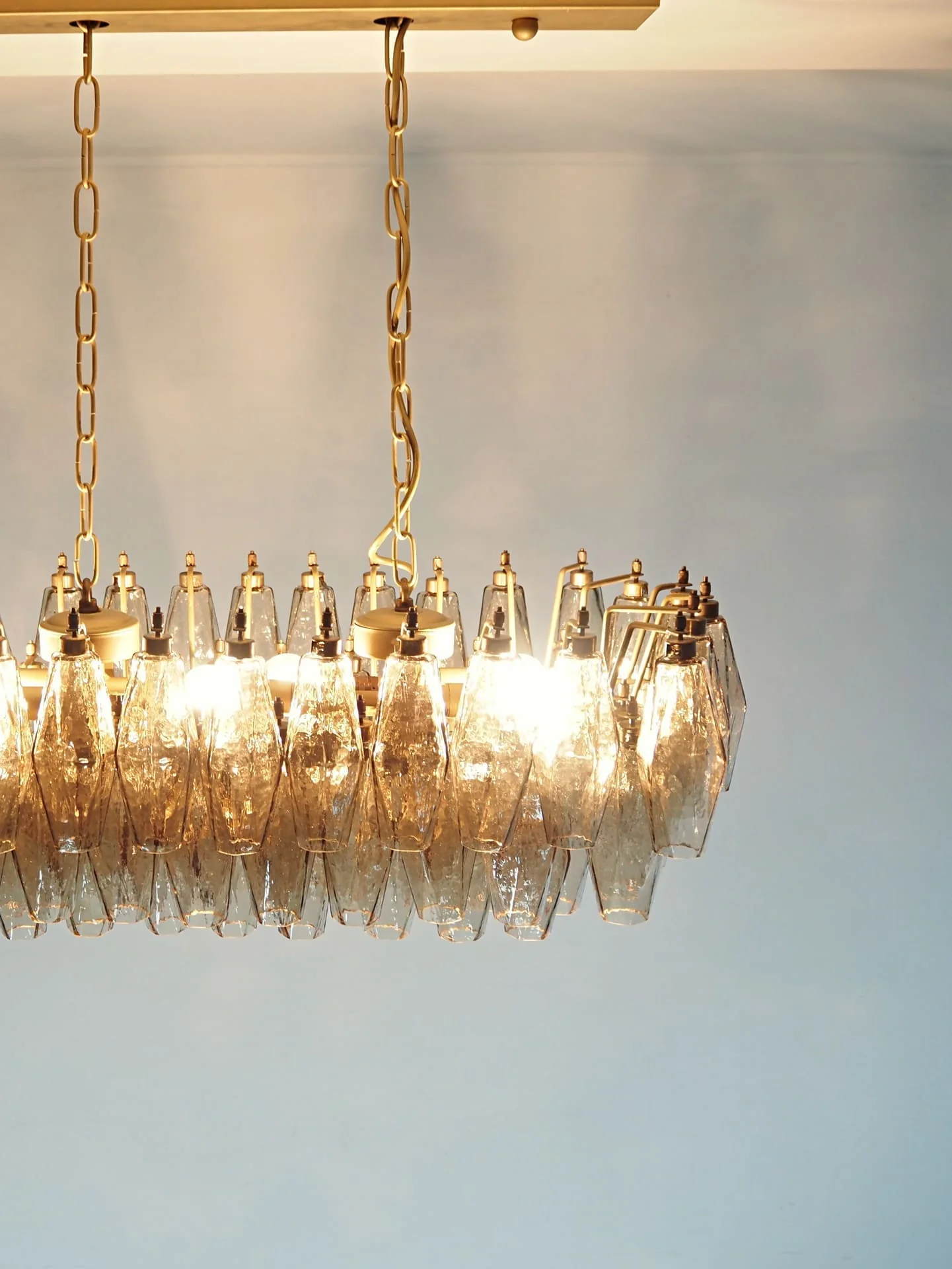 Murano Chandelier 29.5"W – Poliedri – 84 glasses – Smoked - Image 10