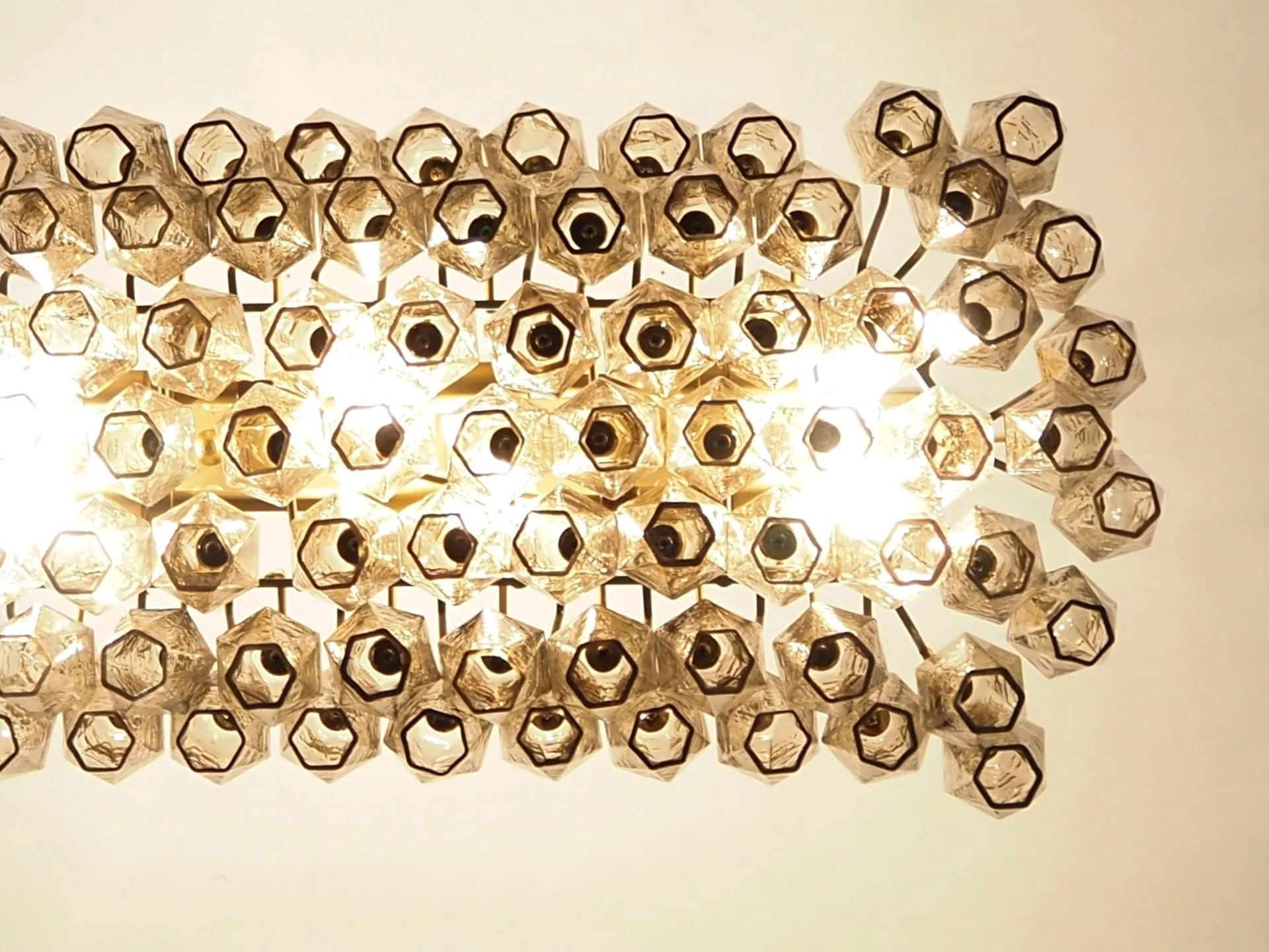 Murano Chandelier 29.5"W – Poliedri – 84 glasses – Smoked - Image 6