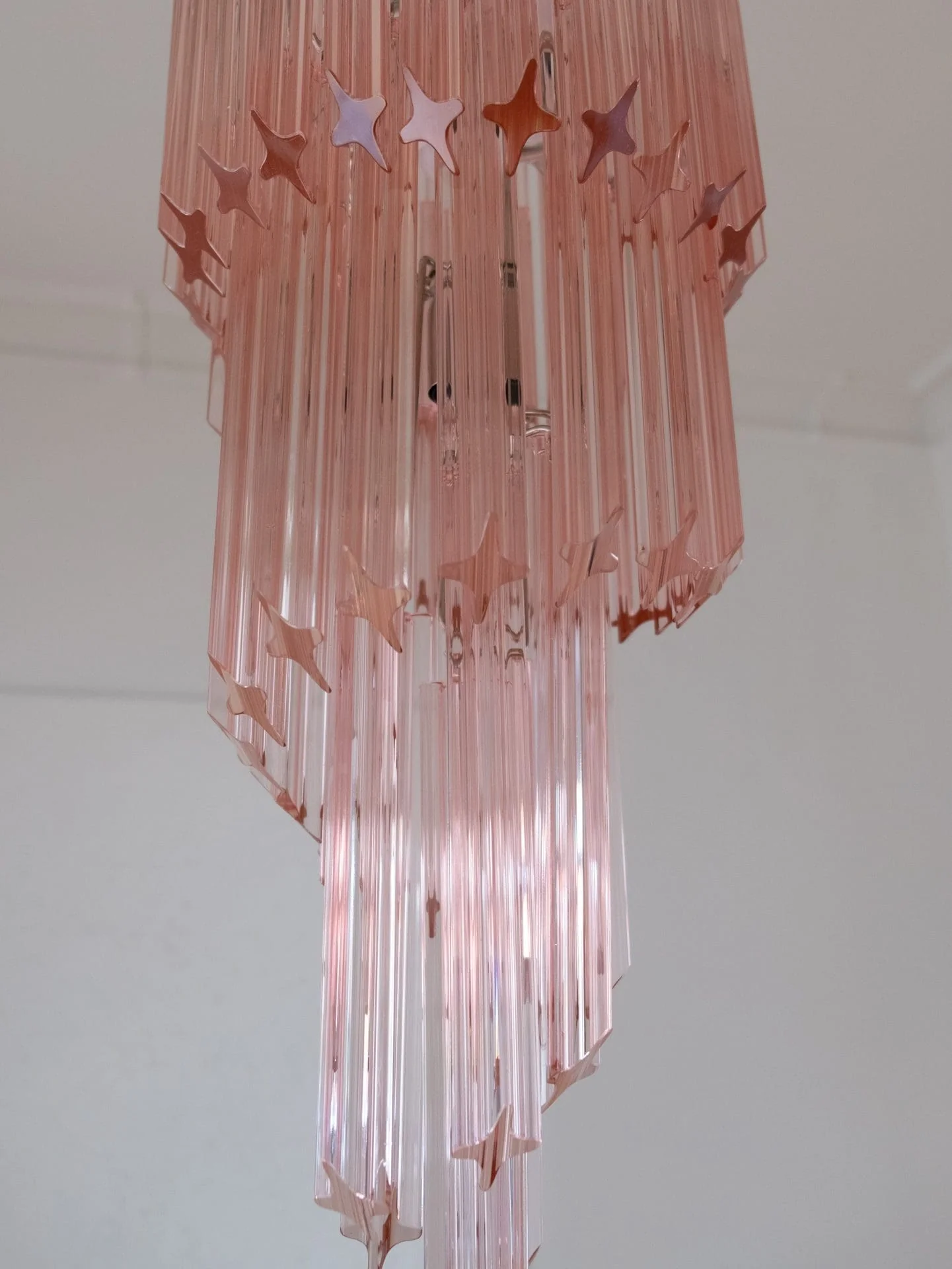 Murano Chandelier – Spiral – 54 prisms – Pink - Image 12