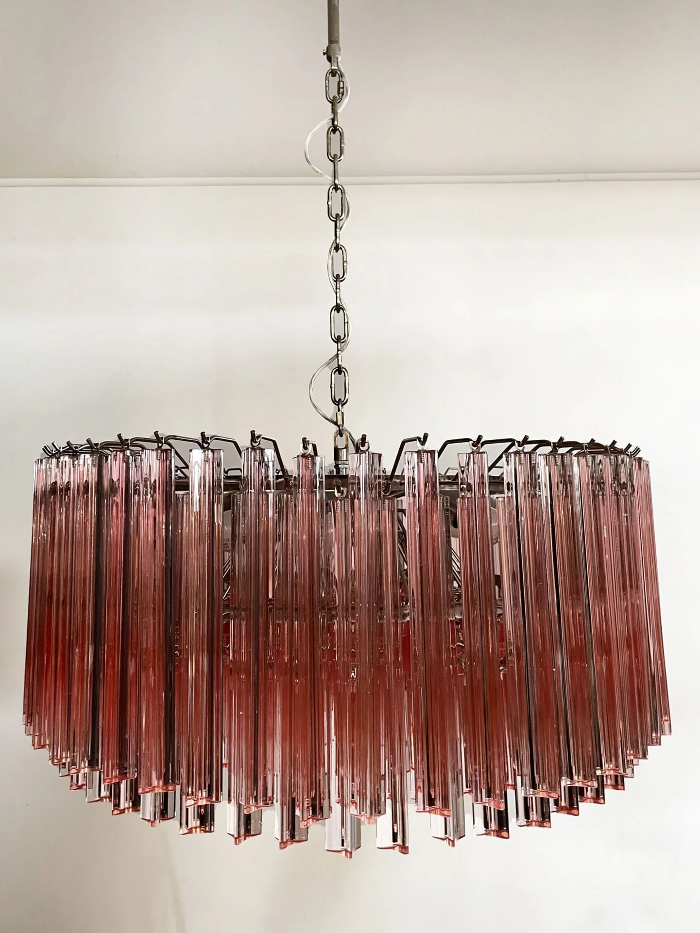 Murano Chandelier – Triedri Round – 265 prisms – Pink - Image 5