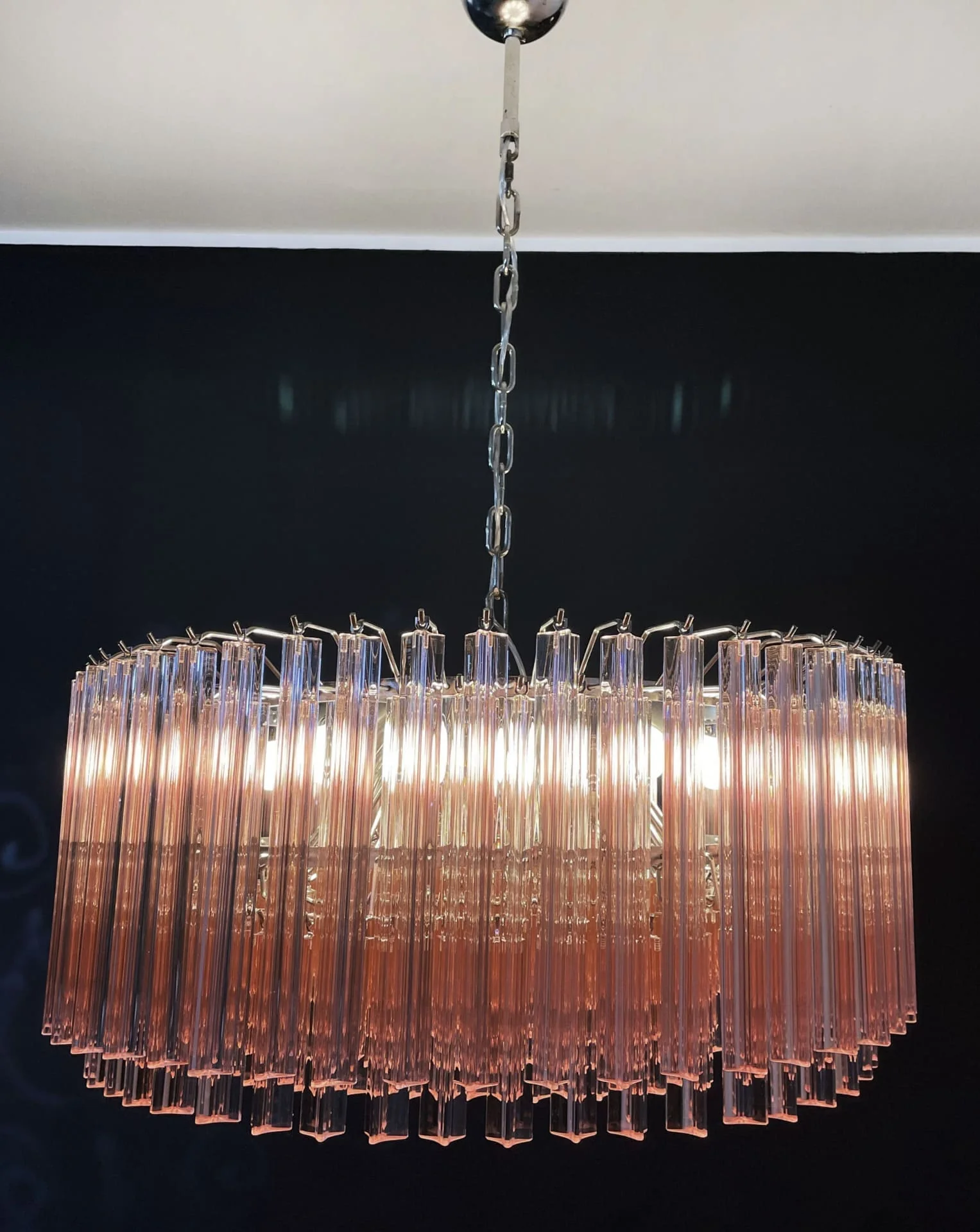 Murano Chandelier – Triedri Round – 265 prisms – Pink - Image 9