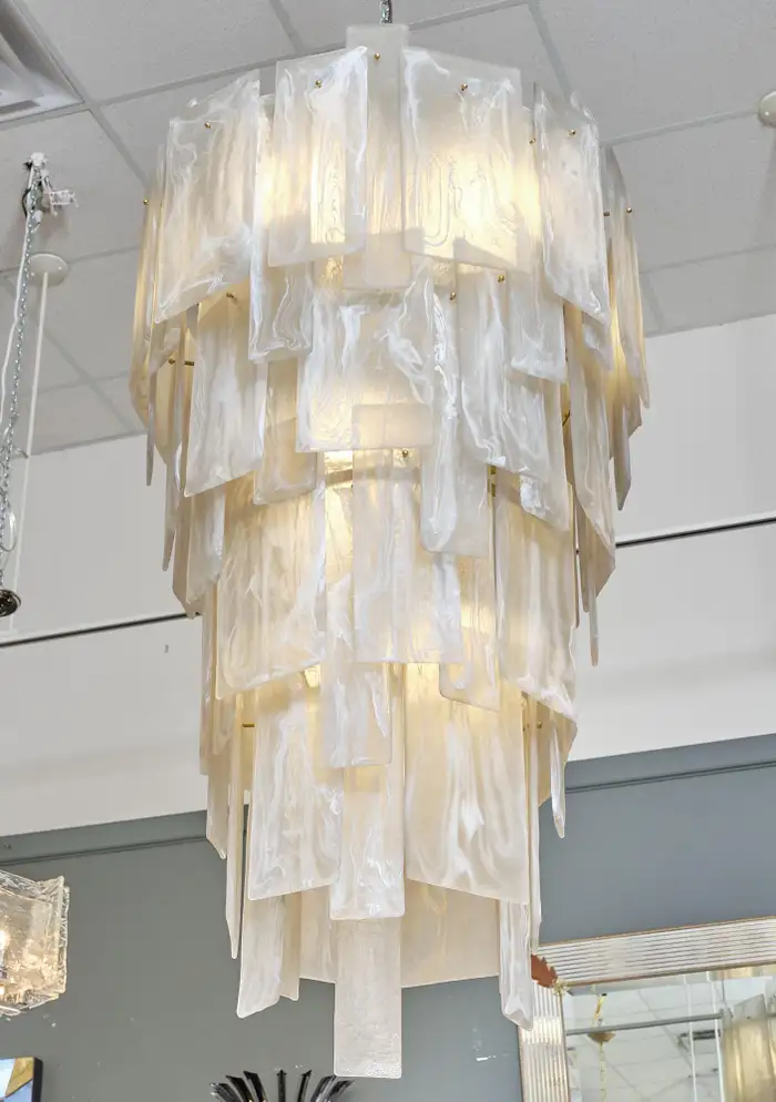 Murano Glass Alabaster Chandelier - Image 2