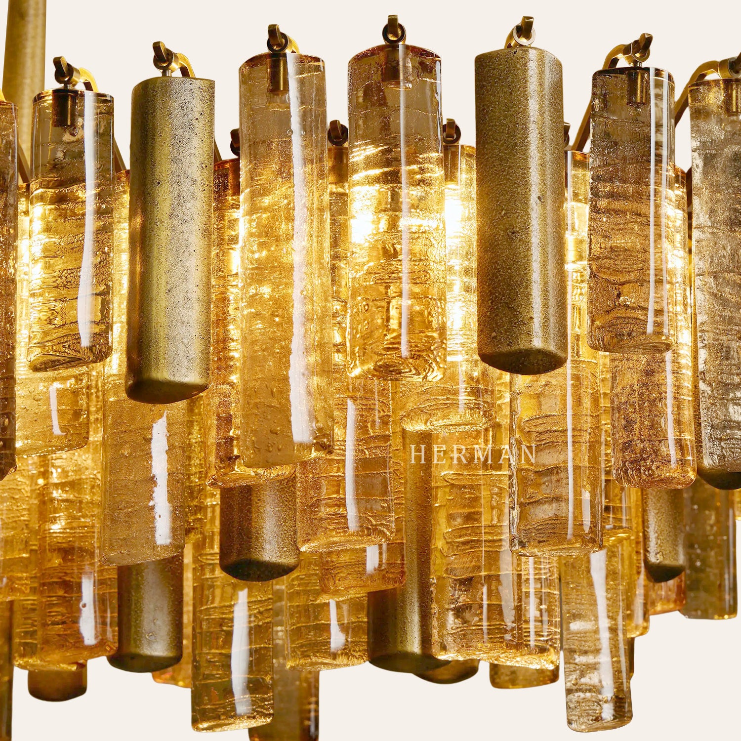 Neve Linear Chandelier - Image 8