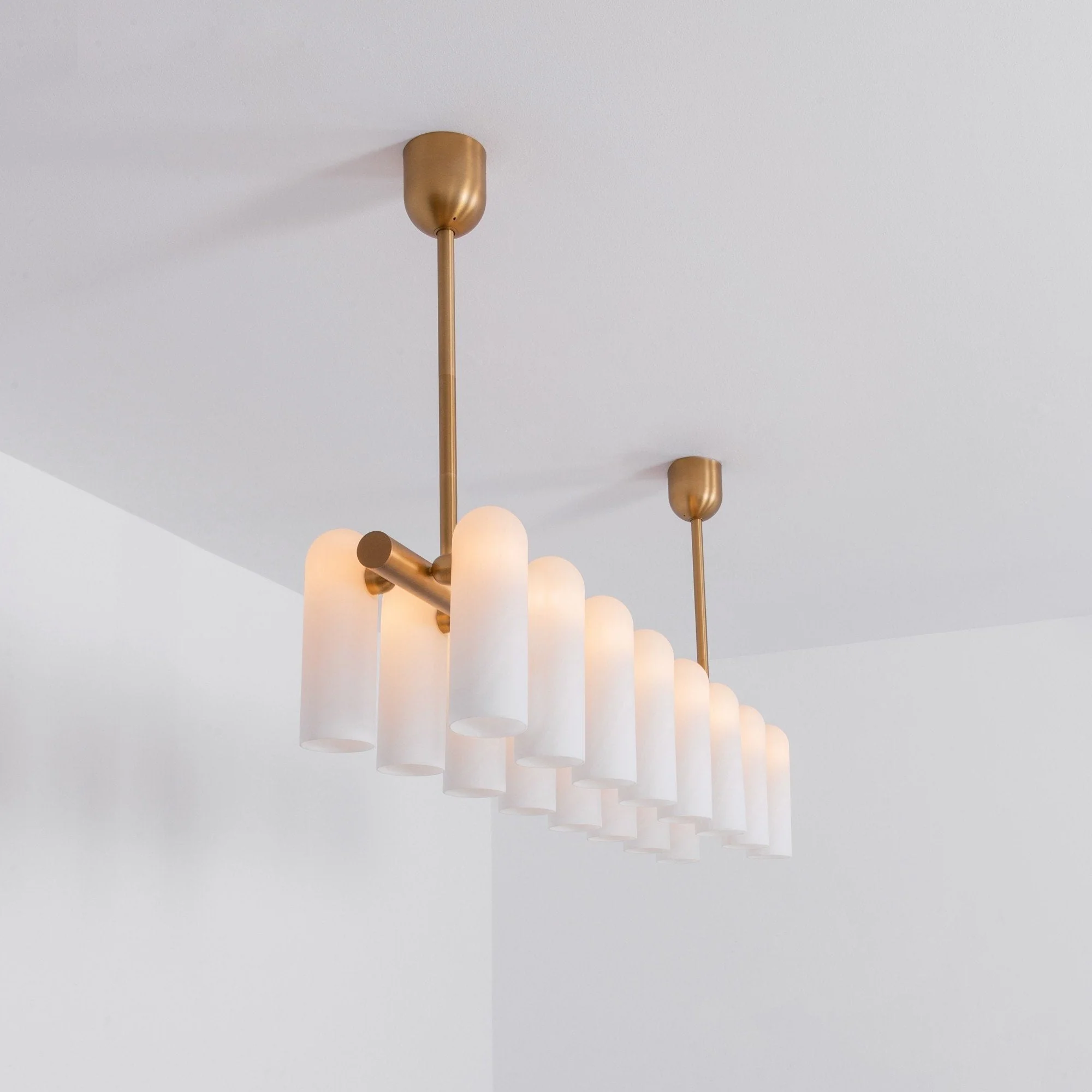 Odyssey Linear Modern Chandelier - Image 12