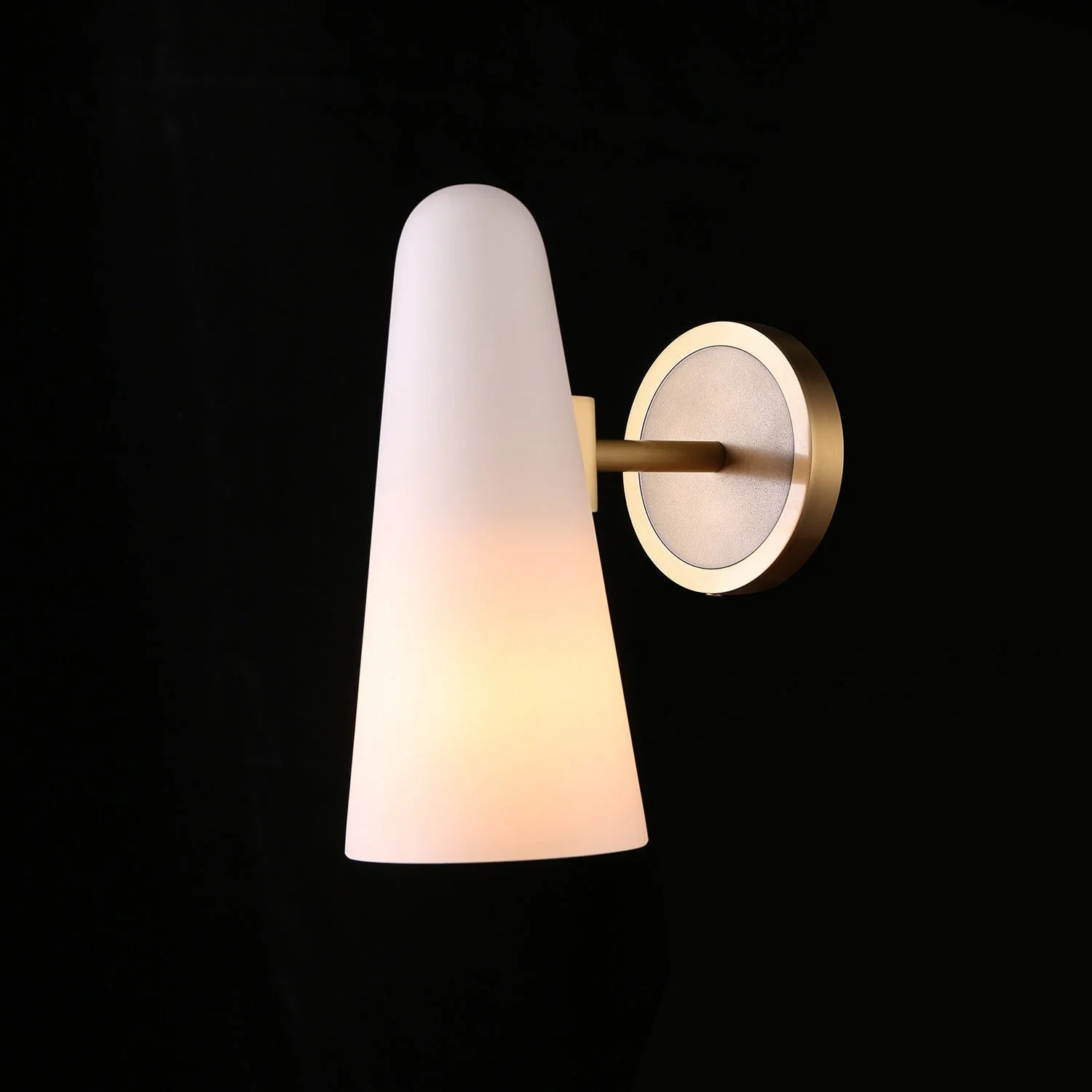 Ola White Ceram Shade Wall Sconce - Image 3