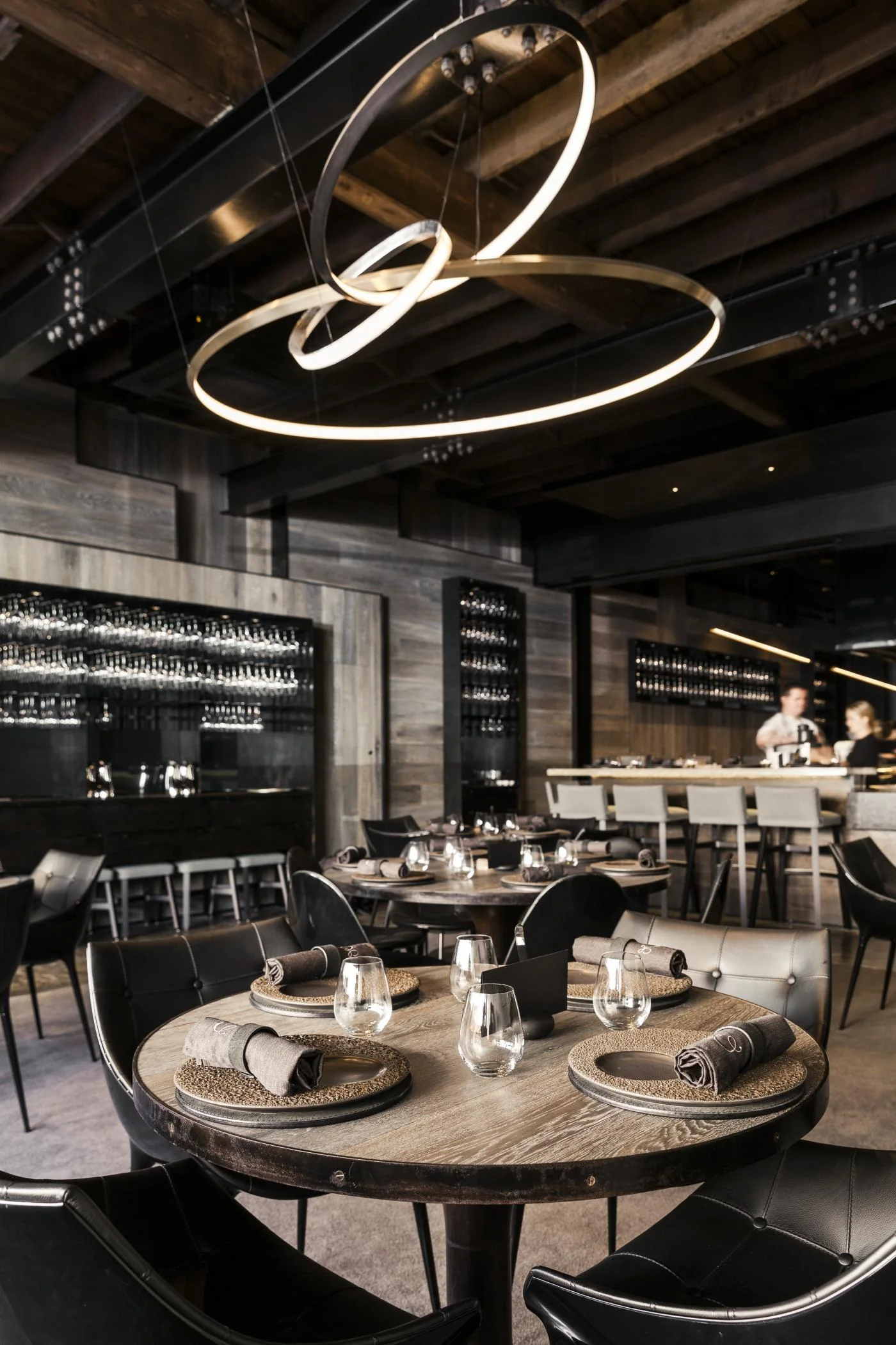 Oracle ring chandelier - Image 7