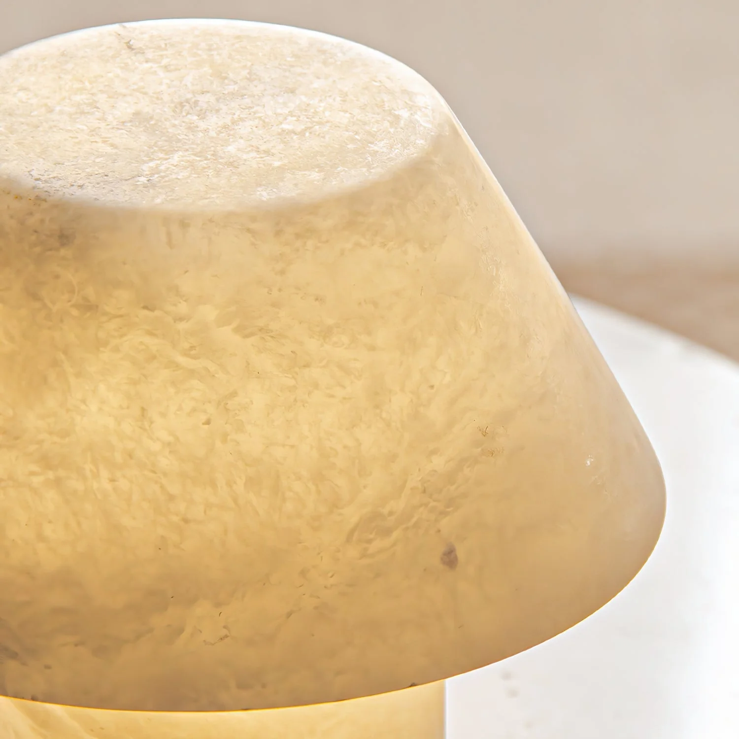Parachilna Petra Alabaster Table Lamp - Image 28