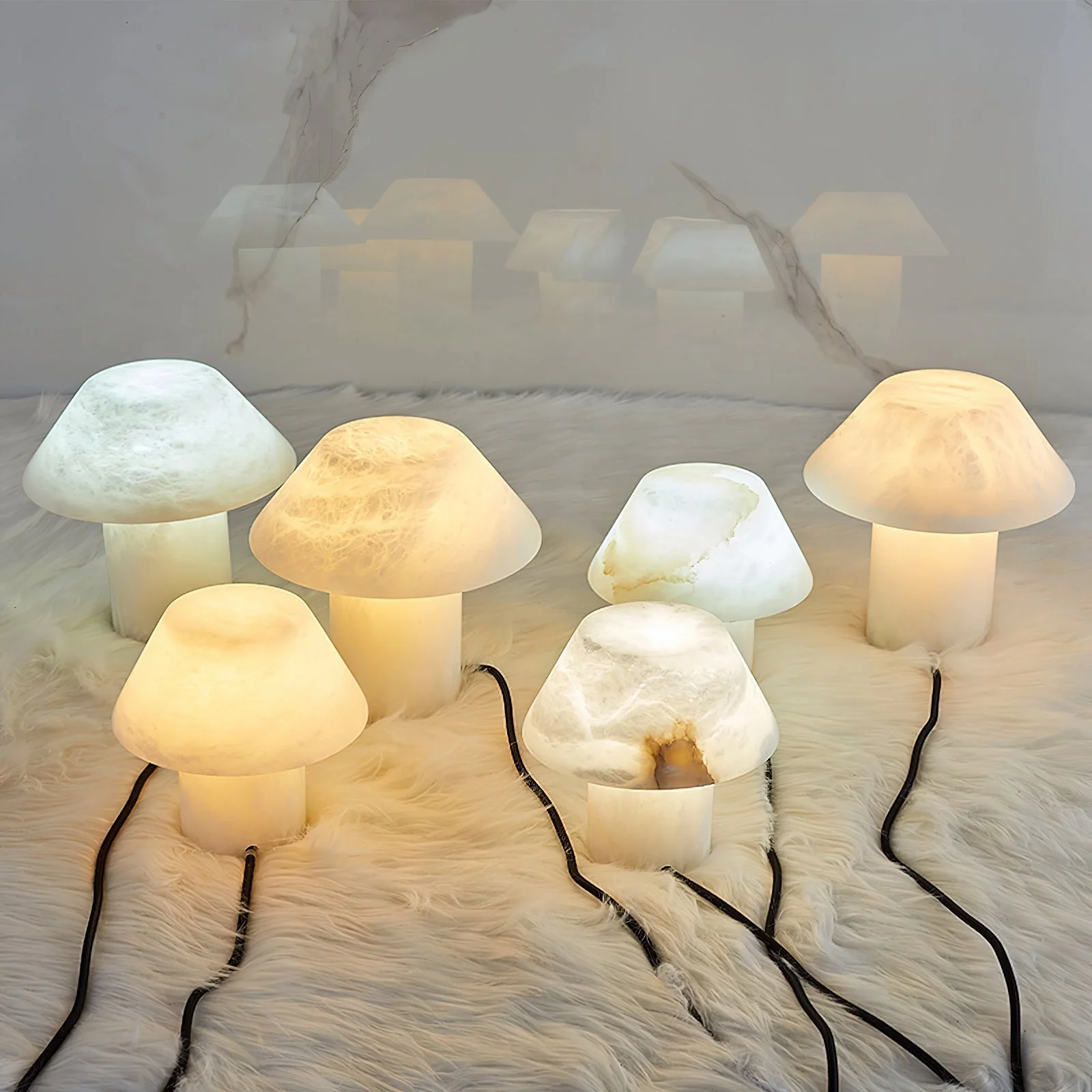 Parachilna Petra Alabaster Table Lamp - Image 4