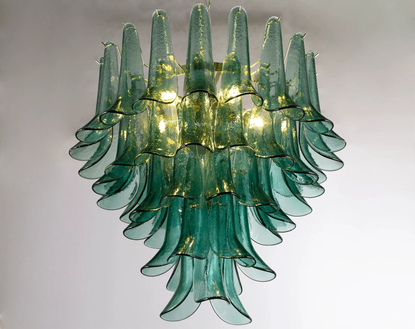 Petali Chandelier - Image 6