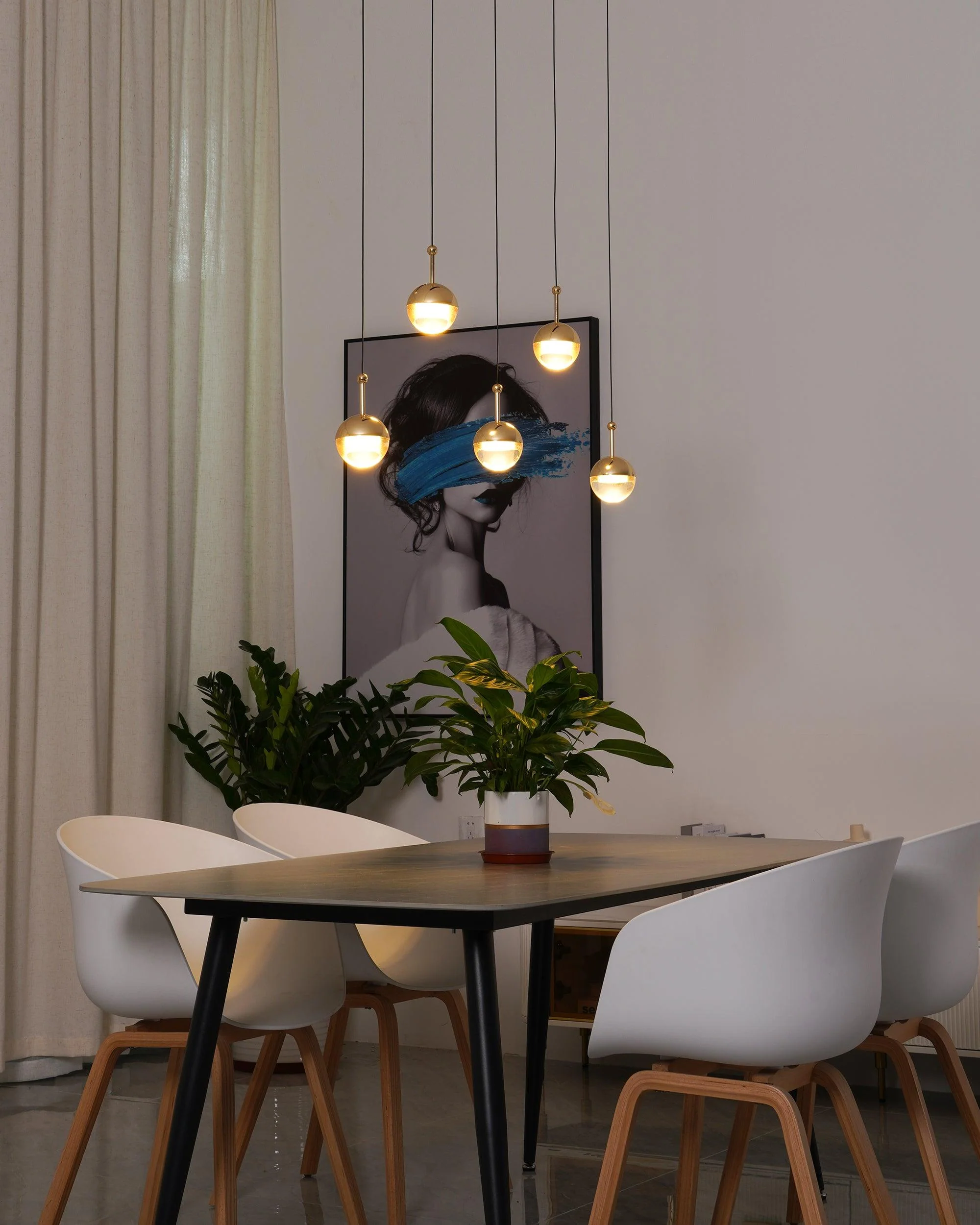 Restaurant Art LED Pendant Light - Image 100