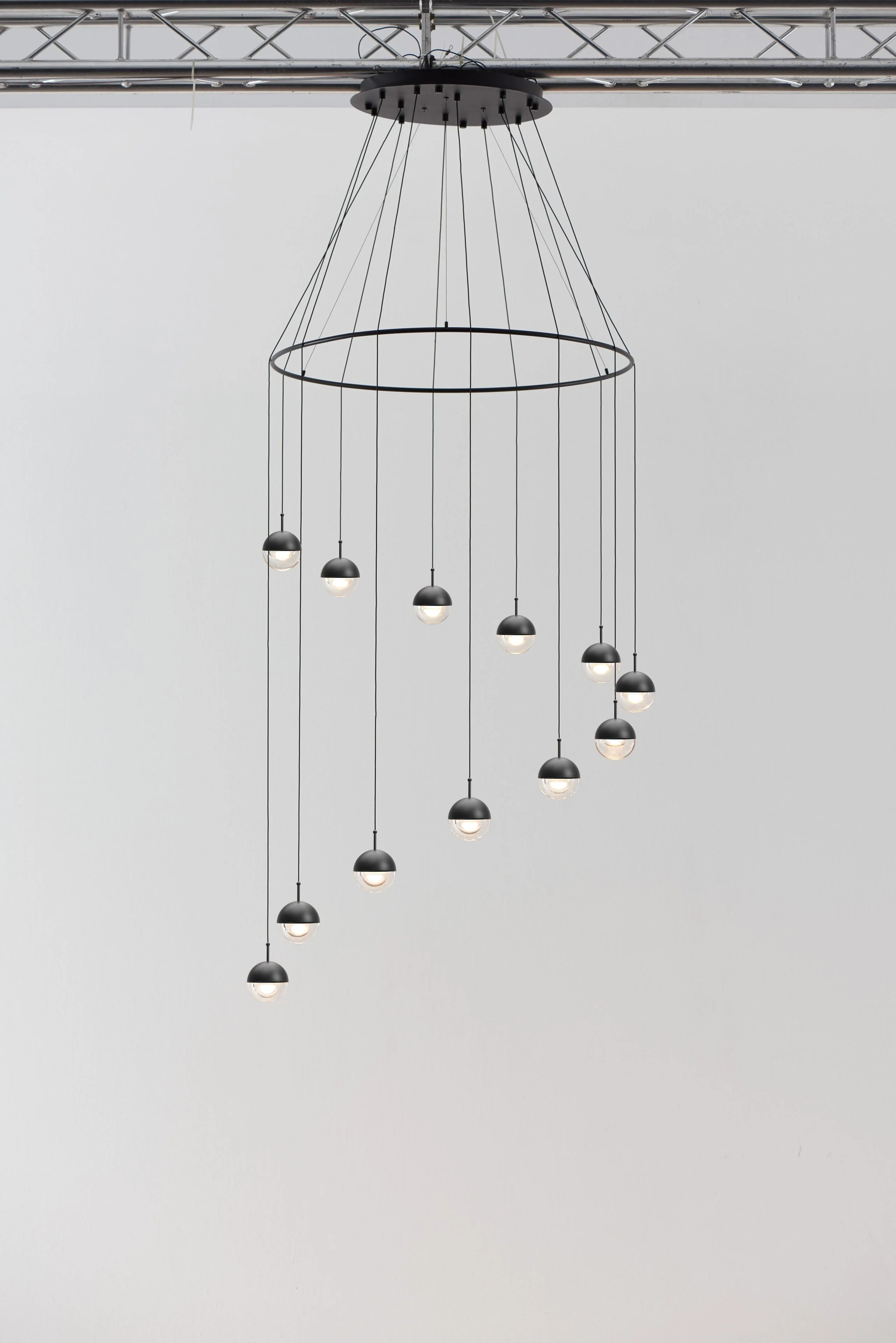 Restaurant Art LED Pendant Light - Image 113
