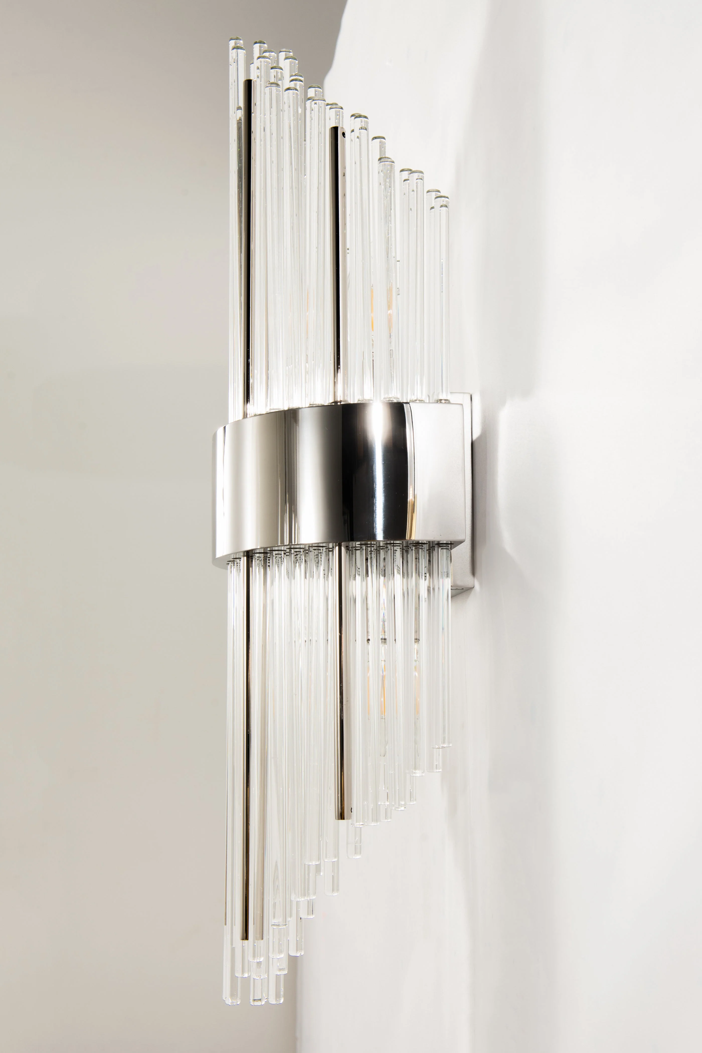 Sana Glass Tube Sconce - Image 4