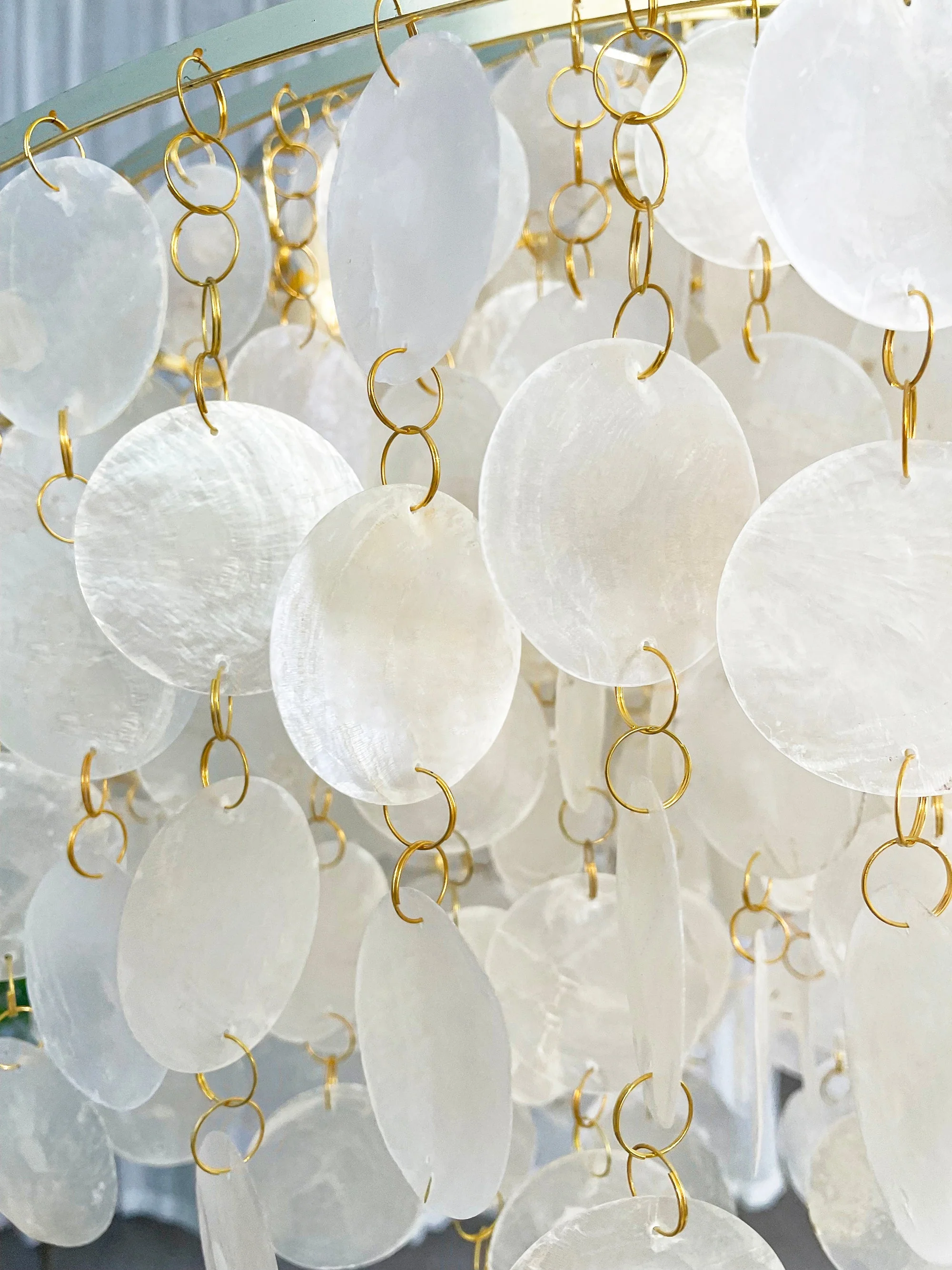 Shell Pendant Light - Image 38