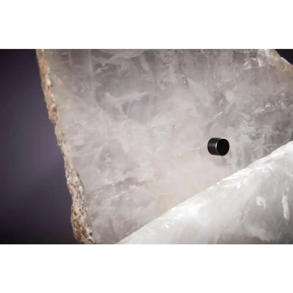 Raw Marble Wall Sconce - Image 4