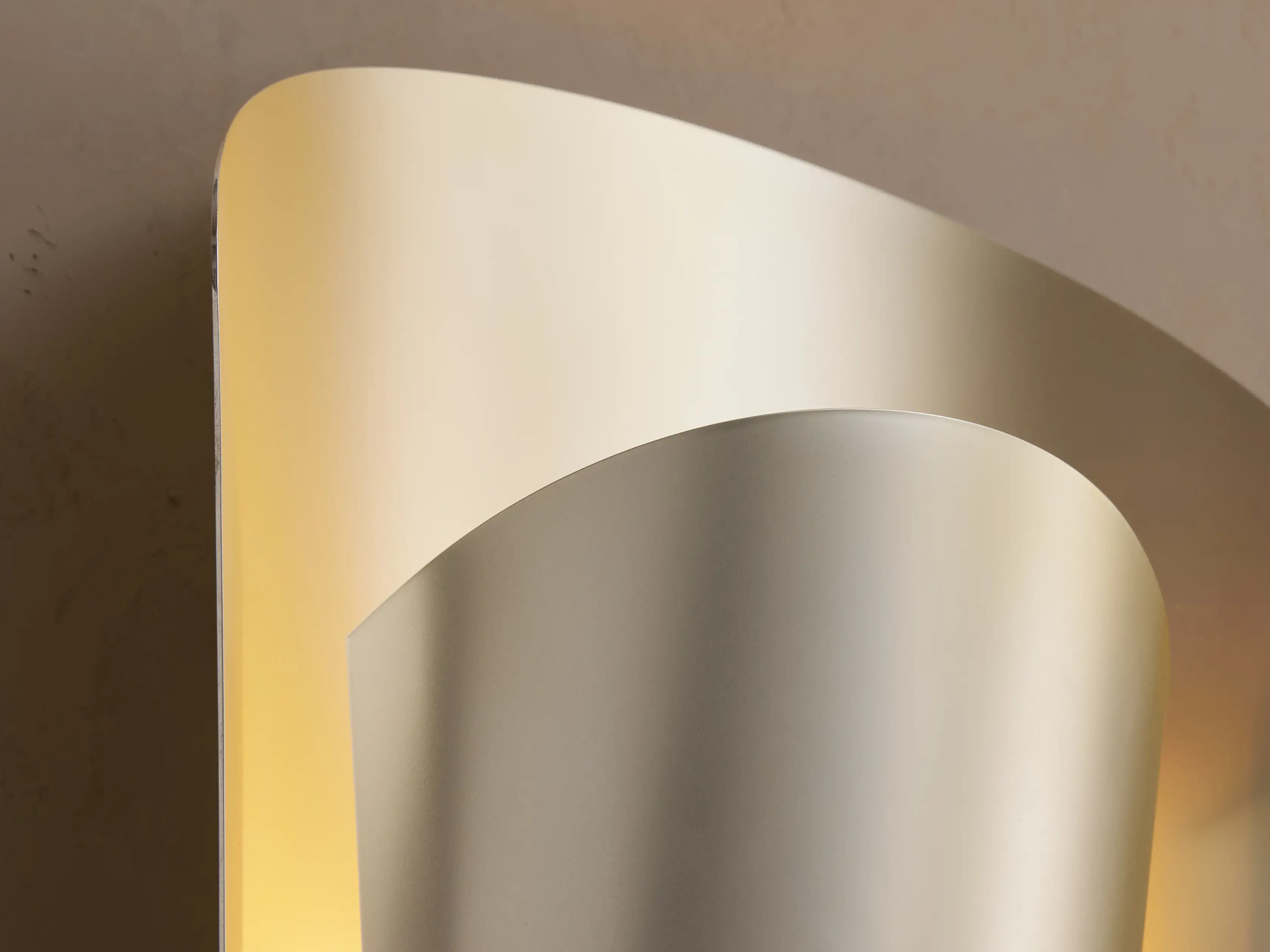 Strato Sconce - Image 4