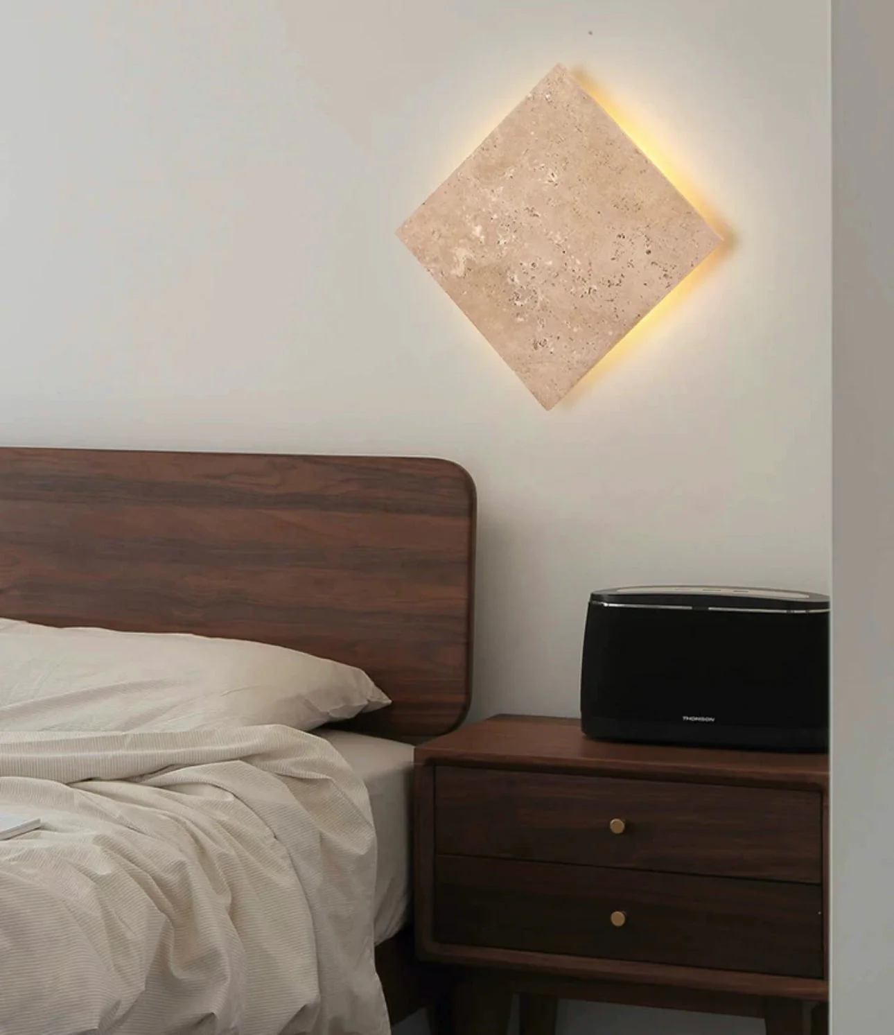 Small Marble Wall Lamp - Image 5