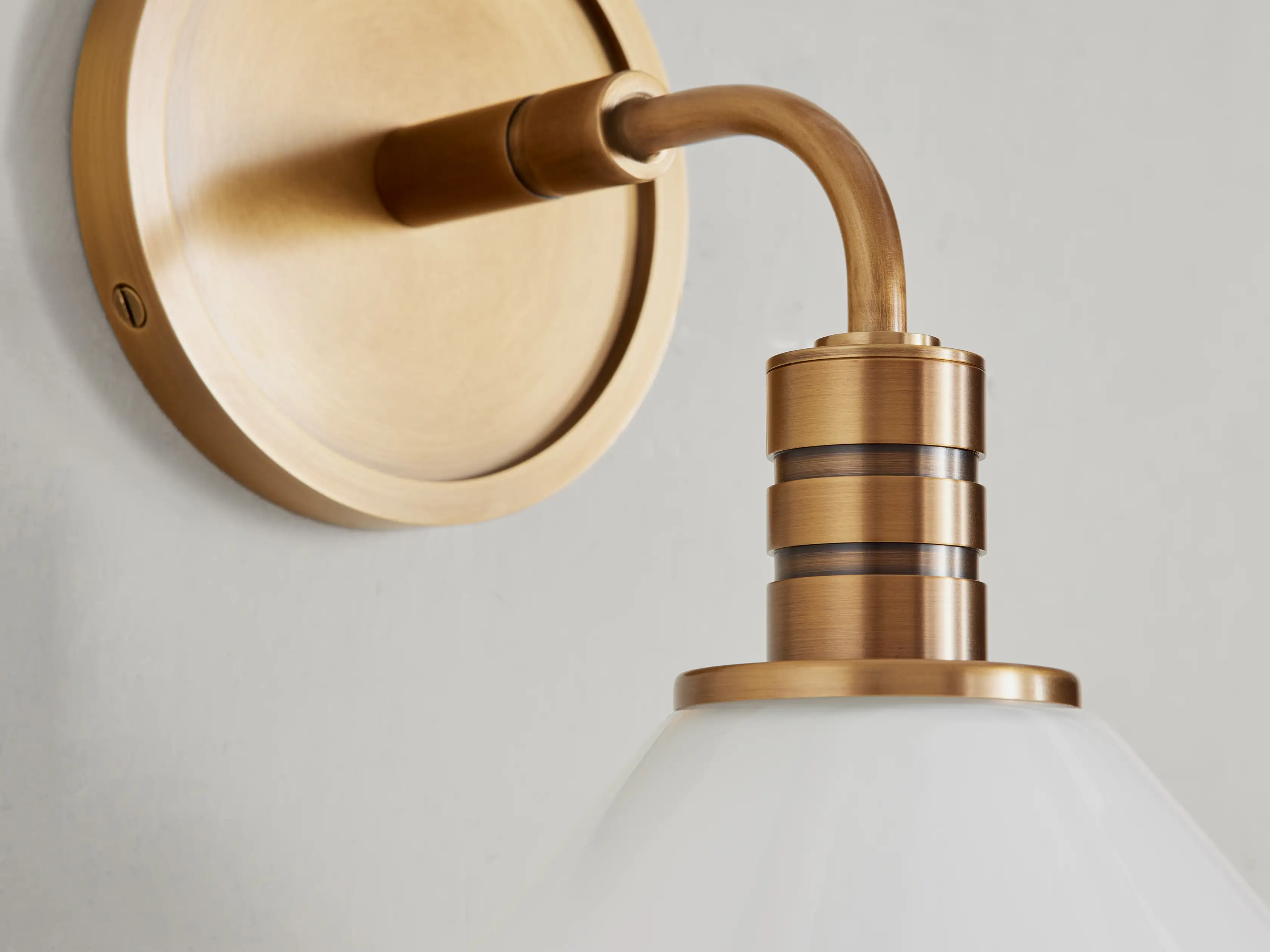 Theron Sconce - Image 3