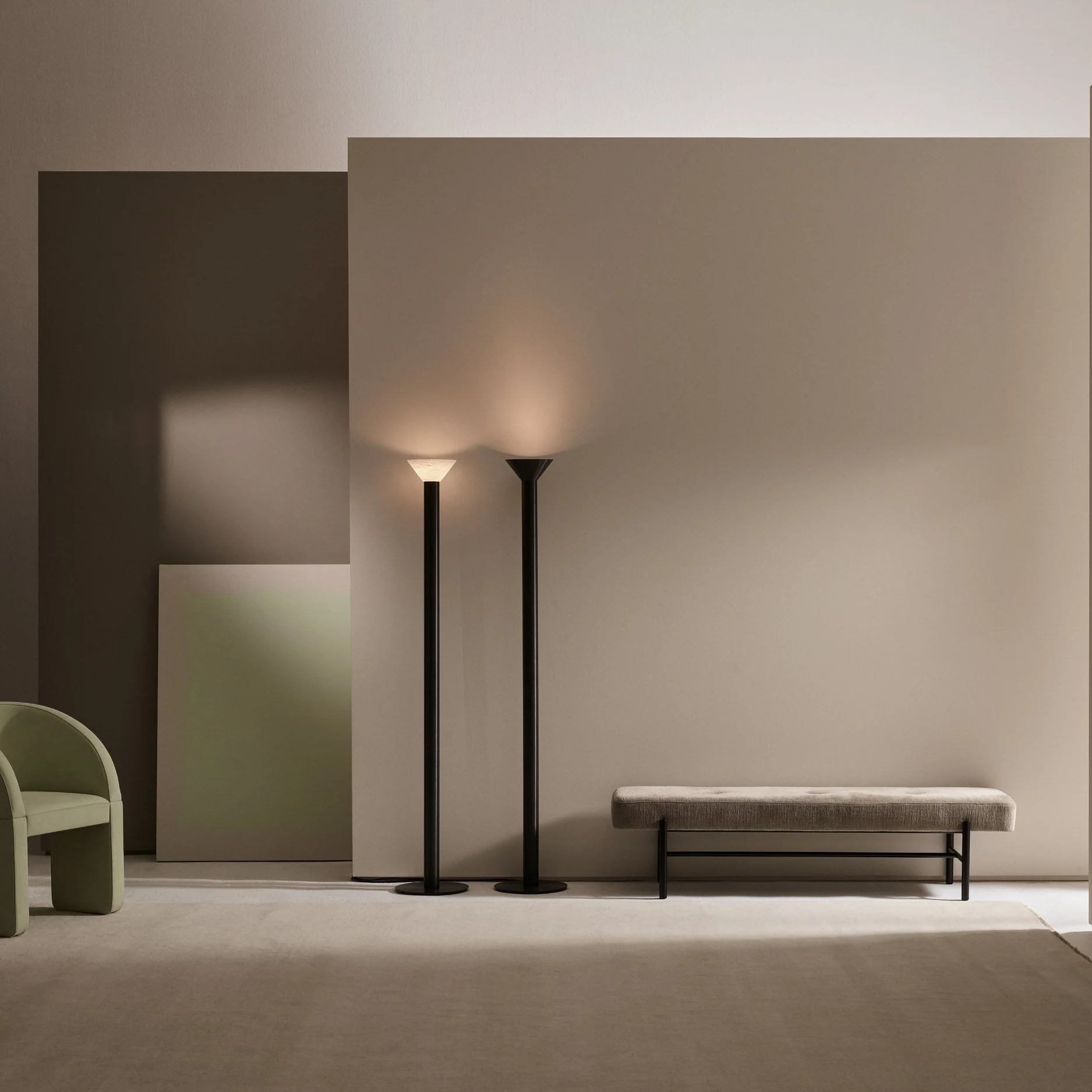 Torres Alabaster Floor Light - Image 3