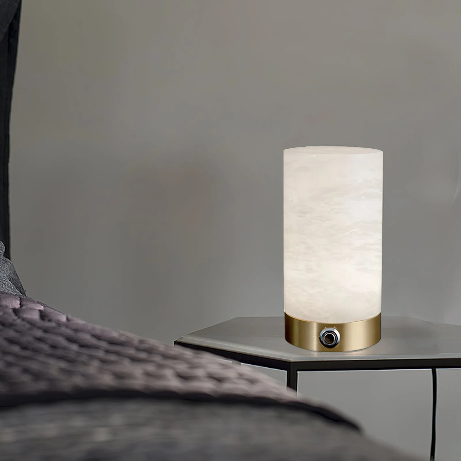 Totem Alabaster Table Lamp - Image 5
