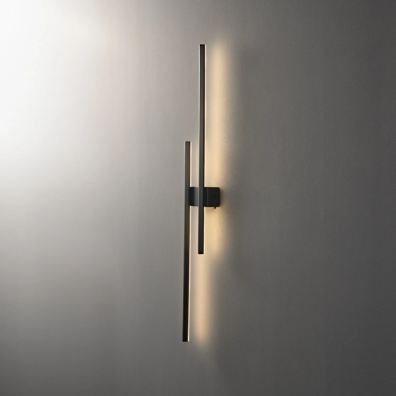 Tubs Brass Wall Lamp - Image 9