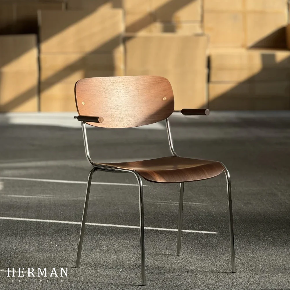 UrbanCraft Chair - Image 2