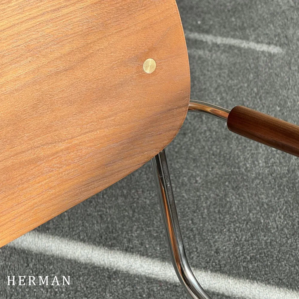 UrbanCraft Chair - Image 6
