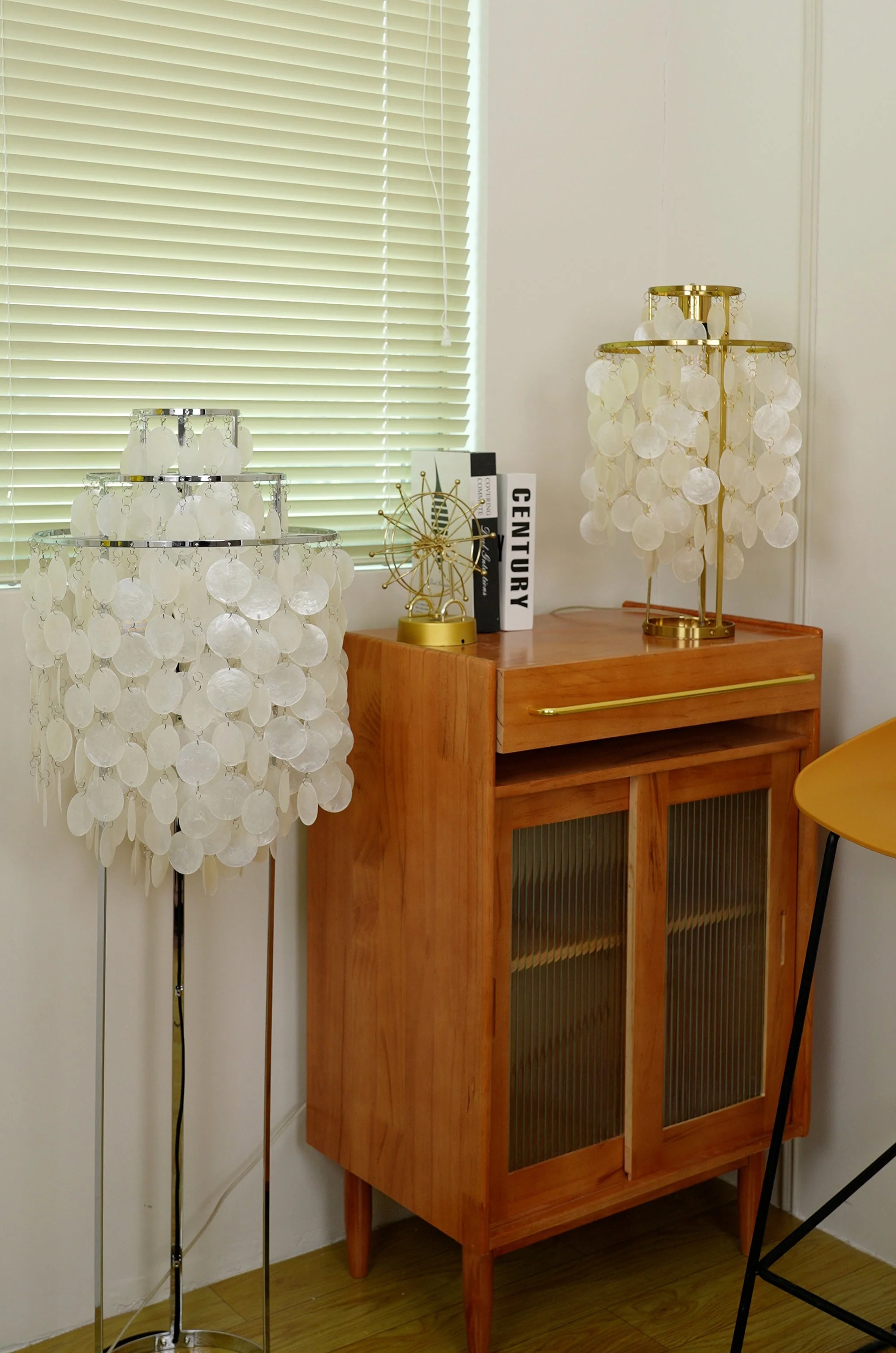 Shell Table Lamp - Image 4