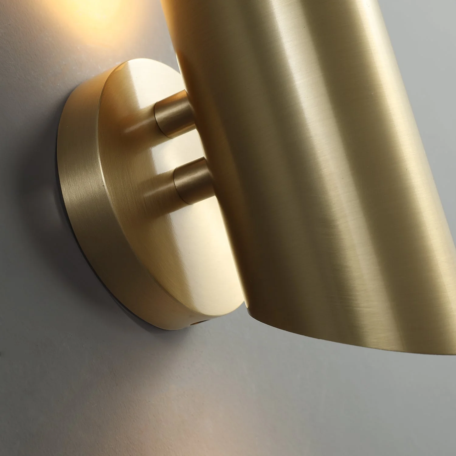 Voyager Sconce - Image 9